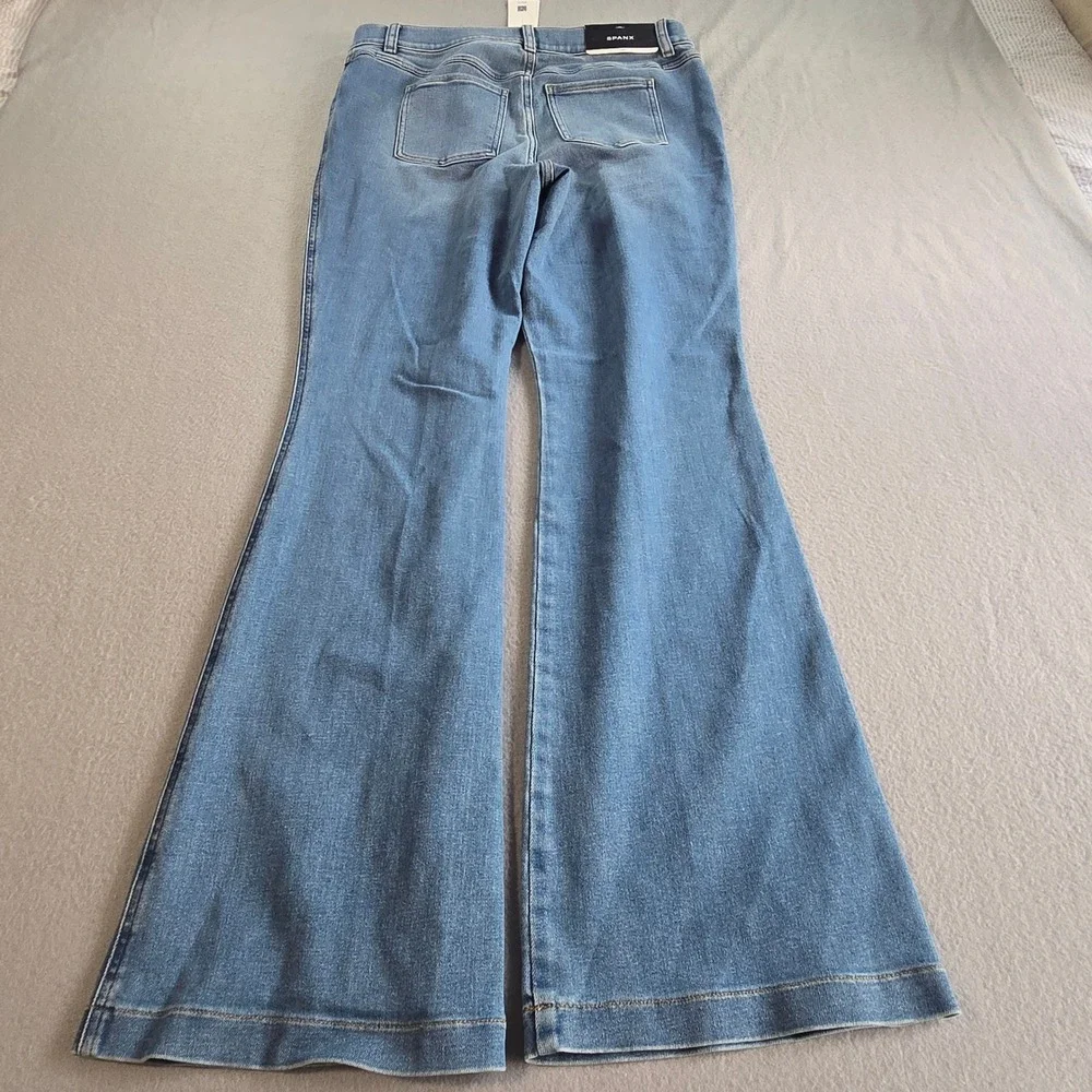Spanx Flare Jeans Womens XL Stonewashed Blue High Rise Shaping Stretch 20960R - Picture 2 of 9